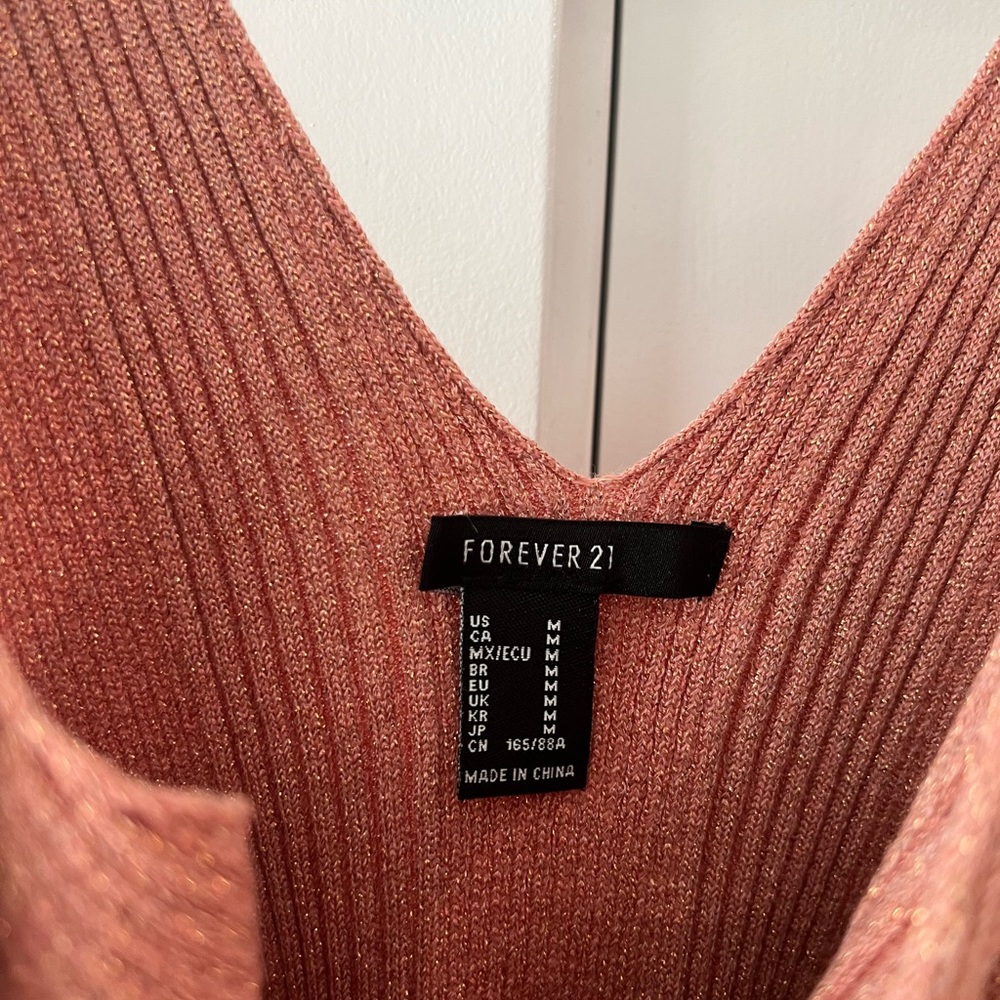 Forever 21 tank